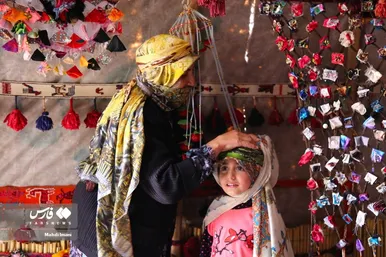 مادرانِ آبادی