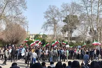 نماینده مردم مشهد در مجلس: اهانت به ارکان نظام و پرچم در دانشگاه قابل چشم‌پوشی نیست