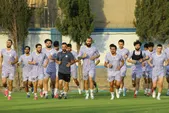 ویدئو | تمرین تیم استقلال پیش از دربی ۱۰۷ در هتل محل اقامت! (۱۱ شهریور ۱۴۰۵)