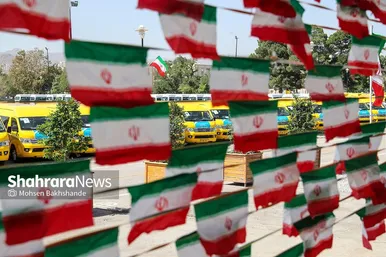 رونمایی از ١۵٠ دستگاه ون و اتوبوس با حضور وزیر کشور در مشهد