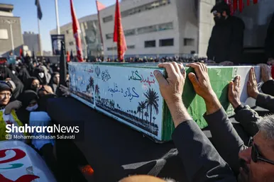 گزارش تصویری | اجتماع عزاداران فاطمی و تشییع پیکر مطهر ۱۳ شهید گمنام دوران دفاع مقدس در مشهد