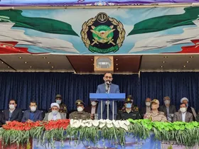 استاندار خراسان رضوی در مراسم روز ارتش: به برکت وجود امام رضا (ع) از نعمت امنیت برخورداریم