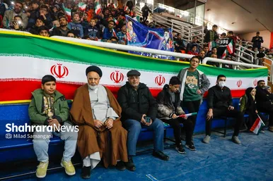 گزارش تصویری | آیین آغاز جشن‌های پیروزی انقلاب اسلامی و بزرگداشت سالروز ورود امام‌خمینی(ره) به وطن