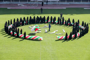    جشن بزرگ دختران انقلاب با عنوان 