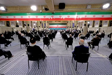 مراسم تنفیذ حکم سیزدهمین دوره ریاست جمهوری اسلامی ایران‌