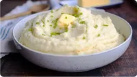 خانه‌داری | چرا پوره سیب‌زمینی، چسبنده و لاستیکی می‌شود؟