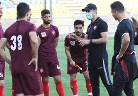 ۳ برد پرسپولیس در ۳ بازی اخیر با تحول در نیمه مربیان| یحیی بین دو نیمه چه می&zwnj;گوید؟