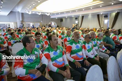تجلیل از مدال‌آوران پاراالمپیکی