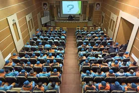 برگزاری دوره آموزشی بهداشت فردی و آسیب&zwnj;های شغلی ویژه پاکبانان مشهدی