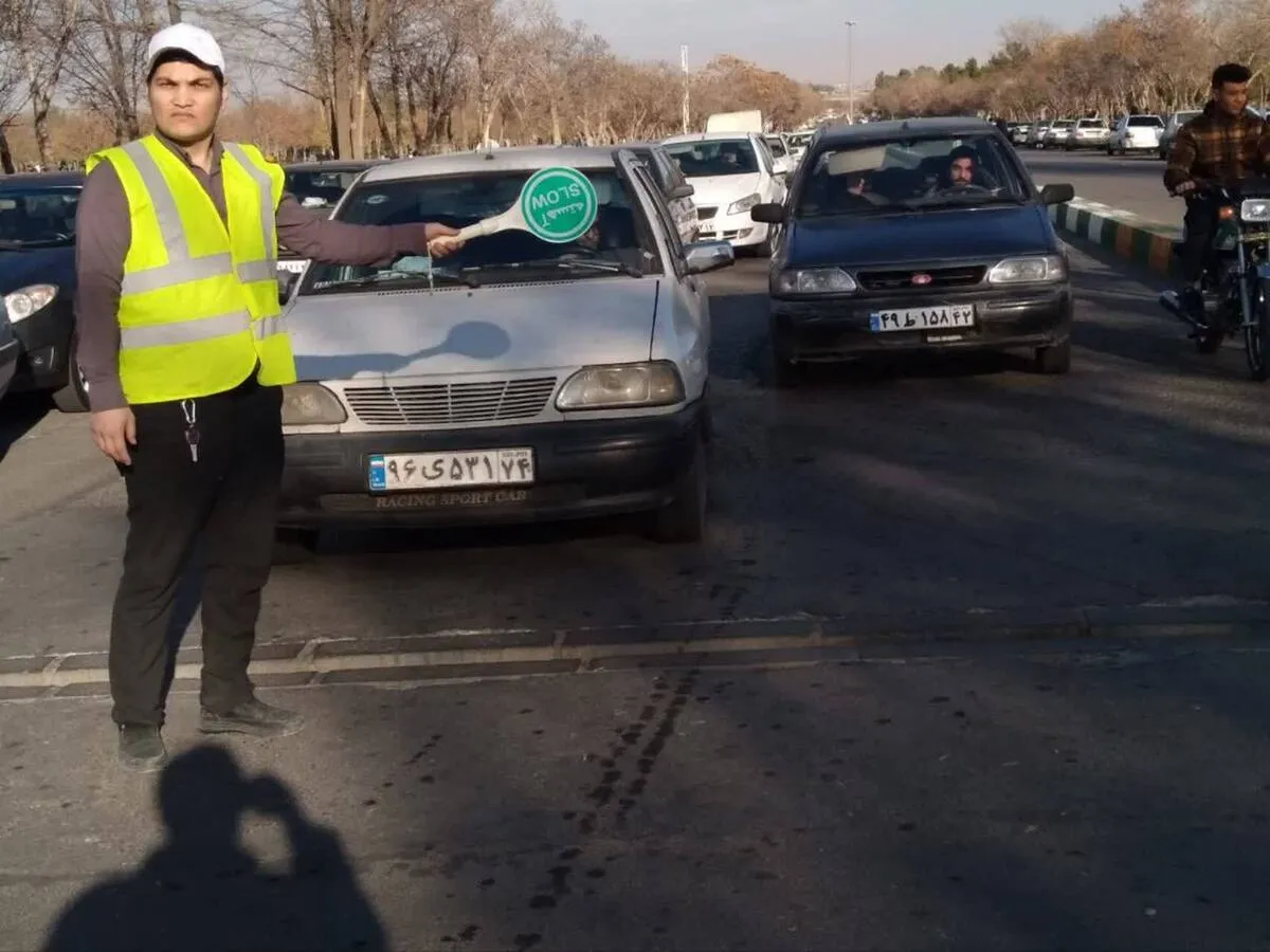 استقرار گشت‌های انضباط ترافیکی در سطح آرامستان بهشت رضا(ع) مشهد