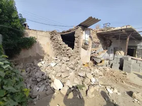 جزئیات زلزله&zwnj;های قدرتمند خوزستان؛ از ترک خوردگی ساختمان&zwnj;ها تا انتقال مصدومان و بازگشایی راه&zwnj;های روستایی (۱۵ آذر ۱۴۰۳)