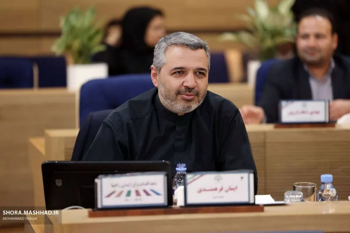فرهمندی: خط قرمز مدیریت شهری مشهدمقدس، زائر امام‌رضا(ع) است | با تاکسی‌رانان متخلف برخورد می‌کنیم