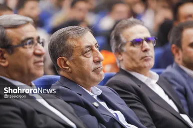 گزارش تصویری | نشست صمیمانه دانشجویان با معاون اجرایی رئیس‌جمهور در دانشگاه علوم پزشکی مشهد (۱۶ آذر ۱۴۰۴)
