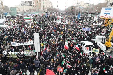 گزارش تصویری حضور باشکوه مردم مشهد در راهپیمایی ۲۲ بهمن