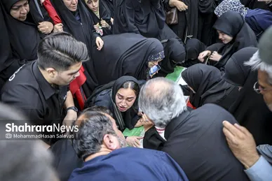 گزارش تصویری | مراسم وداع با پیکر مطهر شهدای سنگر خیابان