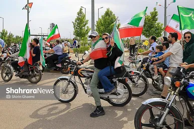 گزارش تصویری | رژه موتوری «جان‌فدا» در بلوار وکیل آباد مشهد برگزار شد