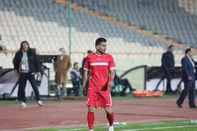 چرا پیراهن شیری با سایر بازیکنان پرسپولیس فرق داشت؟