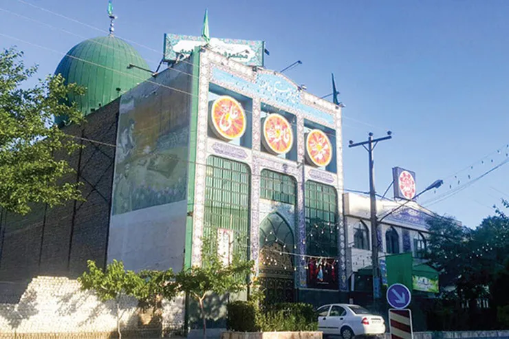 بنایی از طلا
