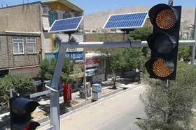 روشنایی تقاطع&zwnj;های مهم مشهد با انرژی خورشیدی