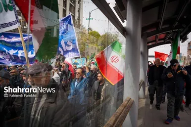 گزارش تصویری | راهپیمایی روز قدس ۱۴۰۴ در مشهد - ۵