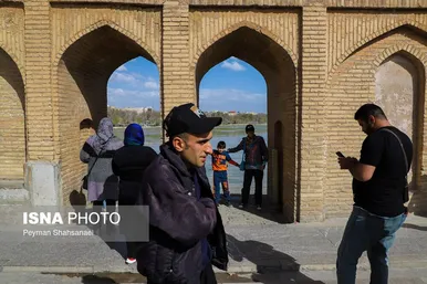 نوروزگردی | اصفهان سی و سه پل