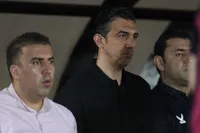 استعفای رحمتی از سرمربی‌گری هوادار