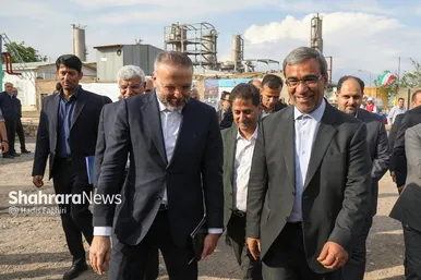 آیین بهره‌برداری و آغاز عملیات اجرایی ۲۹۶ مگاوات نیروگاه خورشیدی