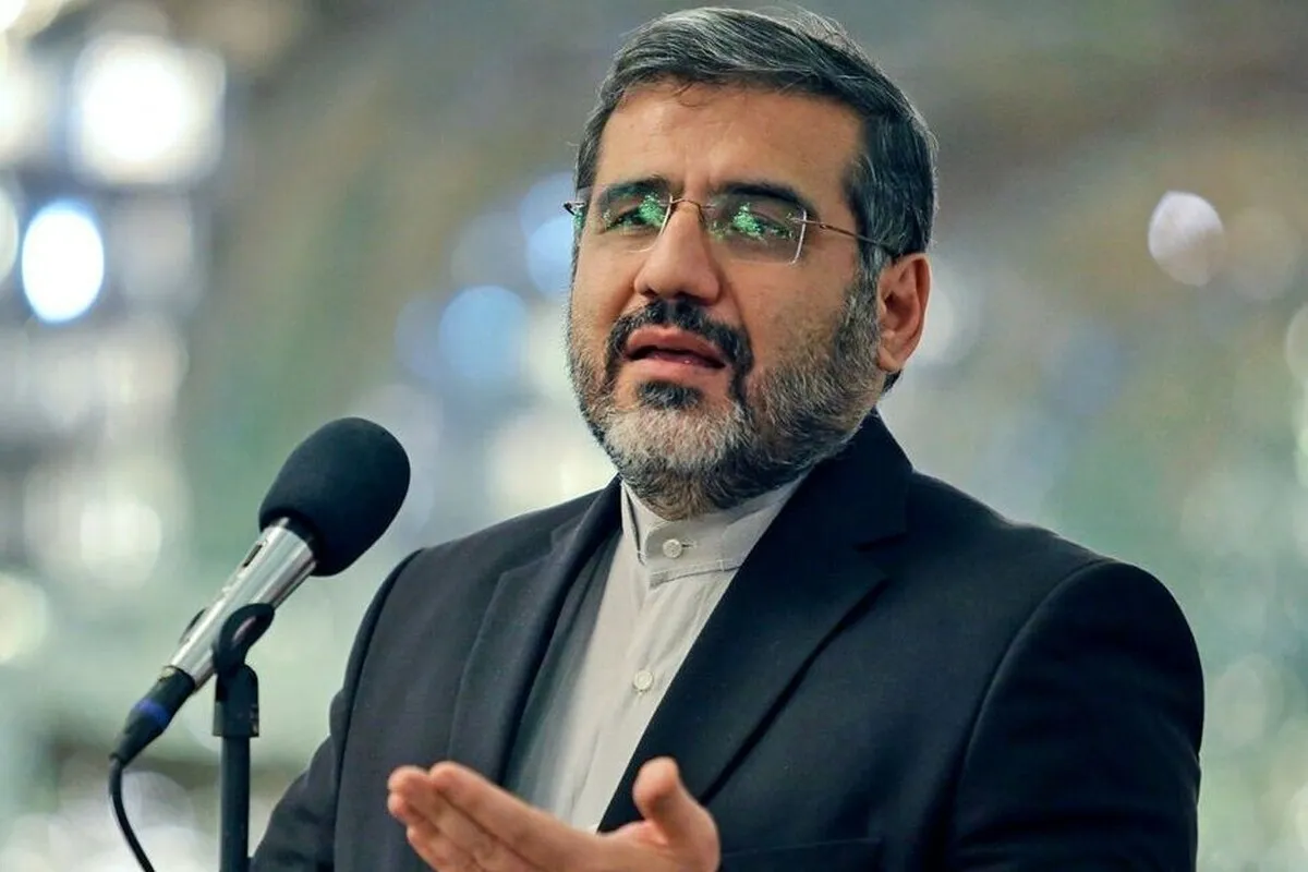رئیس بنیاد شهید رئیسی: جایزه جهانی گوهرشاد احیا می‌شود