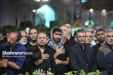 آیین خطبه خوانی شب شهادت امام رضا(ع) در حرم مطهر رضوی