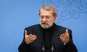 لاریجانی: بهتر است افزایش ۱۵ درصدی حقوق&zwnj;ها به صورت پلکانی معکوس اجرا شود