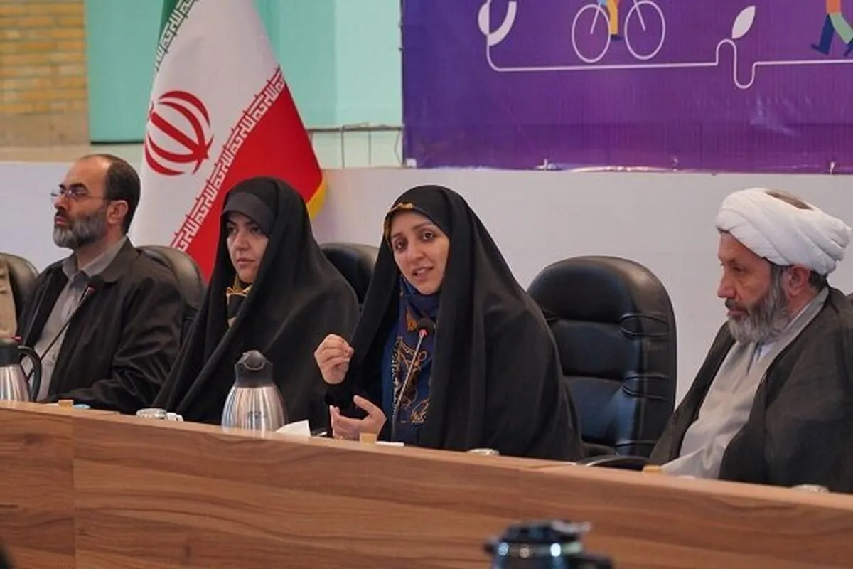 دستاورد زنان ایرانی را بدون لکنت به جهان معرفی می‌کنیم