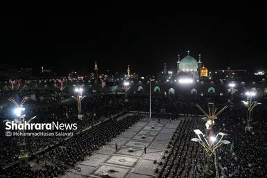 آئین خطبه خوانی شب عاشورا در حرم مطهر رضوی