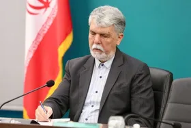 وزیر فرهنگ و ارشاد اسلامی خطاب به دشمنان: از بدرقه میلیونی رهبر شهید درس بگیرید + عکس