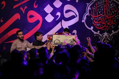 مراسم احیاء شب ۲۱ ماه رمضان و وداع با پیکر شهید گمنام در شهرک شهید رجایی