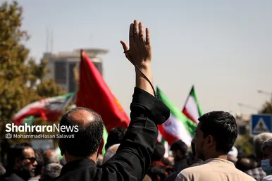 راهپیمایی مردم مشهد در محکومیت اغتشاشات اخیر و تشییع شهدای مدافع امنیت