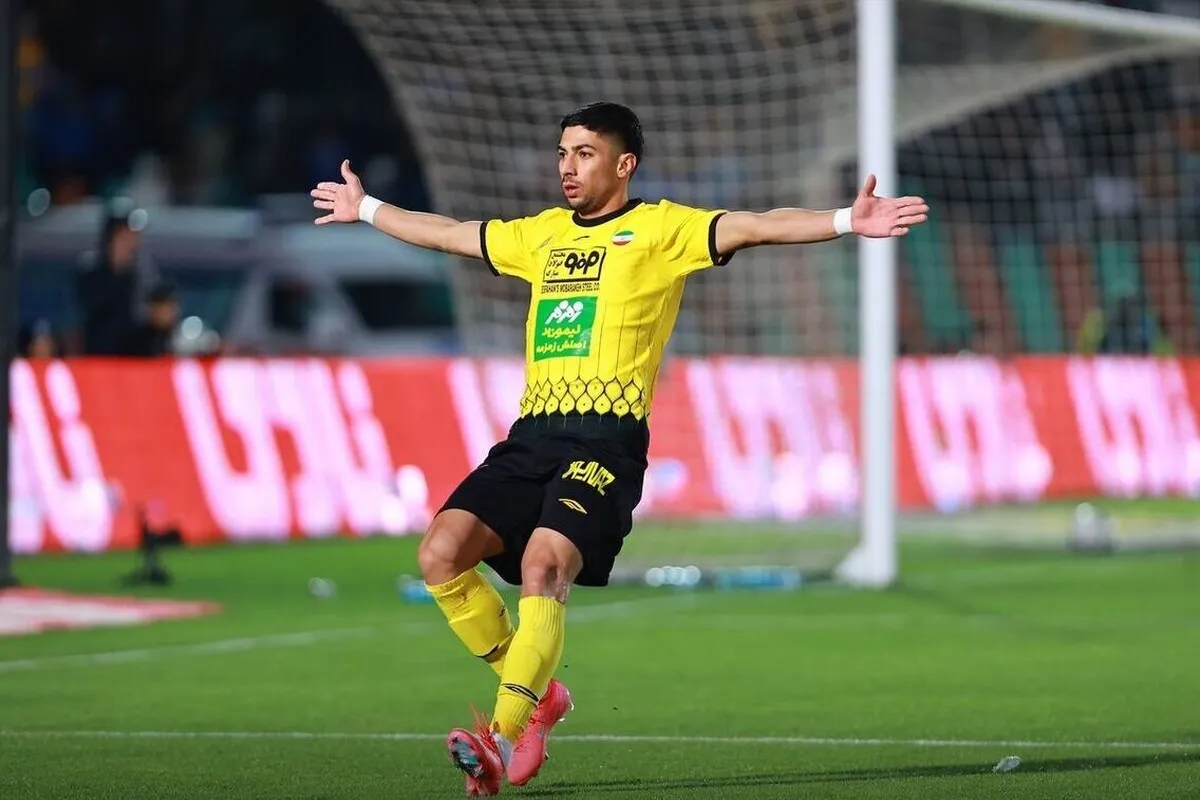 دو مانع بزرگ سد راه انتقال لیموچی به پرسپولیس