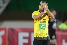 گل&zwnj;محمدی به دنبال مهاجم استقلالی