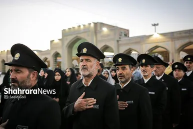 گزارش تصویری | آیین سنتی تعویض پوش ضریح مطهر امام رضا (ع)