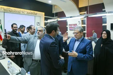 نشست شهردار مشهد با روسای شورای اجتماعی محلات منطقه یک