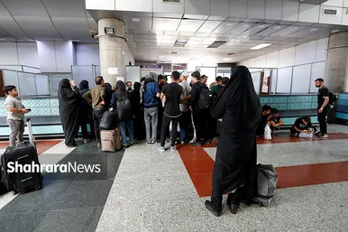 گزارش تصویری | موج بازگشت زائران از مشهد در پایانه مسافربری امام رضا(ع)