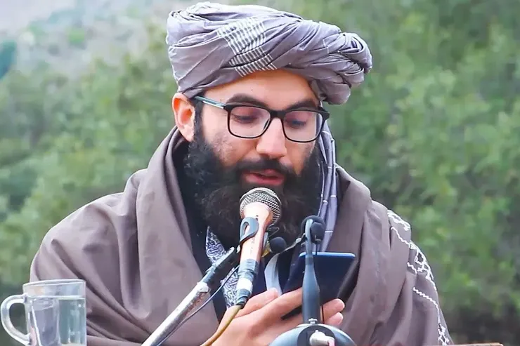 اظهارنظر عجیب یکی از مقامات طالبان: ما اسلحه را «زیور» می‌دانیم