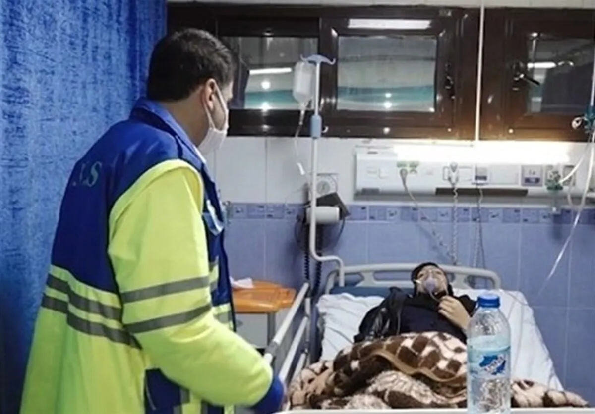 مسمومیت دانش‌آموزان به مدارس خرم‌آباد رسید (۱۴ اسفندماه ۱۴۰۱)