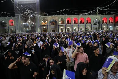 مراسم احیاء شب 23 ماه رمضان در حرم مطهر رضوی