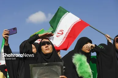 گزارش تصویری | راهپیمایی یوم‌الله ۱۳ آبان‌ماه ۱۴۰۴