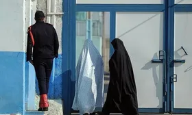 حضور &laquo;اکبر عبدی&raquo; در پویش آزادی مادران زندانی+تصویر