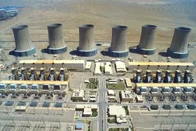 کارکنان نیروگاه&zwnj;های برق بدون هیچ هراسی پای&zwnj; کار خدمت به مردم ایستاده&zwnj;اند