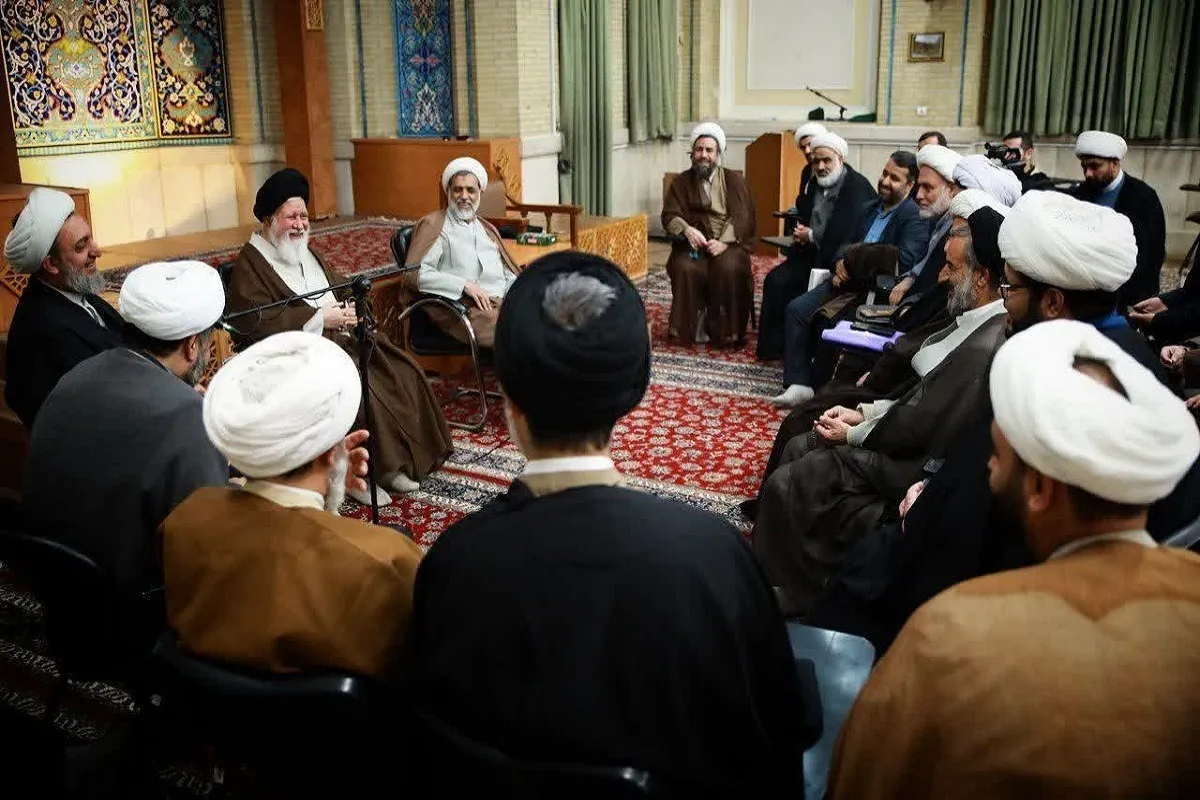 آیت‌الله علم‌الهدی: از ظرفیت طلاب و دانش‌آموختگان متعهد در مسیر توسعه کشور بهره‌گیری شود