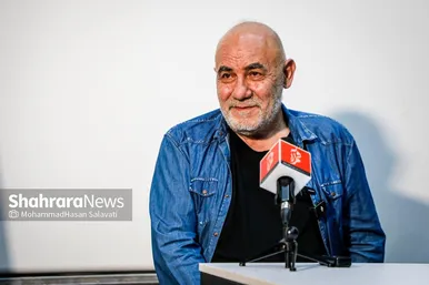 گزارش تصویری | اکران مستند پرتره «داوج پارادیزو» با موضوع زندگی و آثار هنری «جواد علیزاده» در پردیس سینمایی مهر