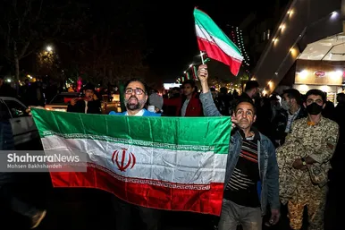 شادی مردم مشهد بعد از برد تیم ملی ایران ۲