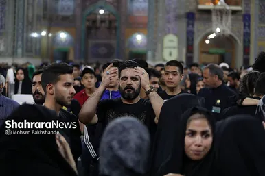 مراسم احیاء شب ۲۳ ماه رمضان در حرم مطهر رضوی